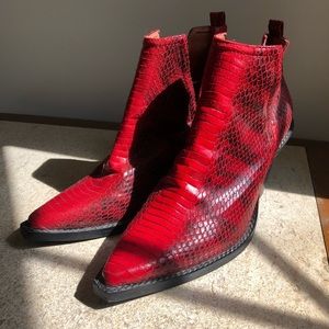 Jeffrey Campbell Matterhorn boot